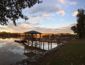 Camm's Lakeside Retreat (Close to Charlotte), Family-Friendly, Boat Available - Image 4