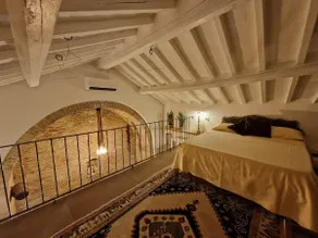 Mary wine house - Image 4