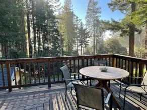 Adorable cottage w/ ocean views, redwoods, and a hot tub. Pets OK! - Image 4