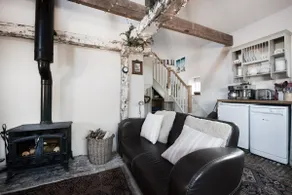 Rustic charm in The Dairy in rural Suffolk - Image 5
