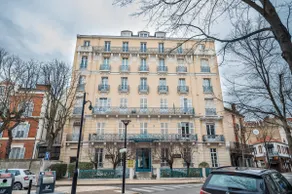 LE SEQUOIA Appart' pour 4 au Cœur de ville VICHY - Image 2