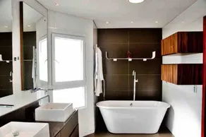 *Pool*5min Beach*Parking*Hot Tub*Self Check-In*BBQ - Image 5