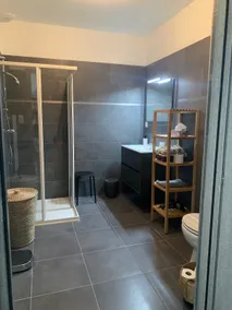 Apartment of 45 m² with 1 bedroom and a bathroom - Image 3