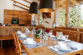 Alpine chalet with sauna and fantastic mountain views - Image 4