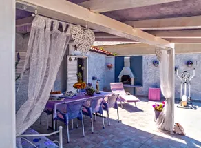 Luxury and vintage coastal VillaRia - Image 5