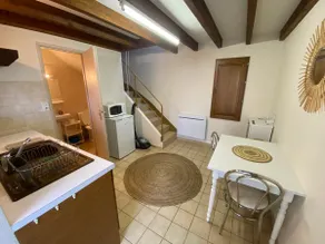 Studio with mezzanine and veranda - Image 3