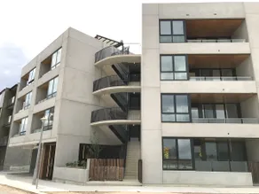 Modern Kingston Foreshore - 1 queen/Bed Apt+parkin - Image 3