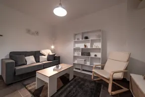 Apartment with parking, 15 minutes to the center - Image 5