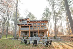 Modern Log Cabin-4 minutes to Calabogie Peaks - Image 3