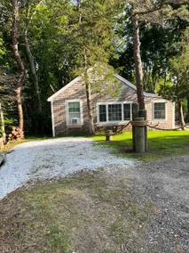 Cranberry Beach Cottage; Mins to Beach & Ferry - Image 3
