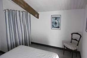 Completely renovated house - Image 3