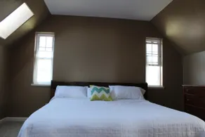 Agency Lake Front Apartment - Image 4