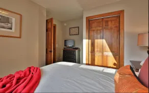 Beautiful Spacious Condo at Killington Resort - Image 5
