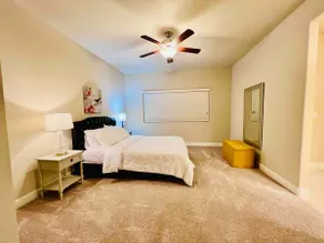 The Phan Luxury 3bedroom 2bathroom Home! - Image 4