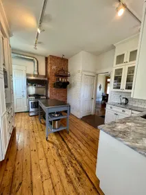 Historic Charmer Walking Distance from Downtown - Image 4