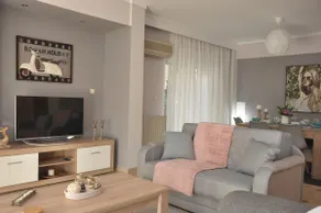 Kalamaria Sunny Home - Image 3