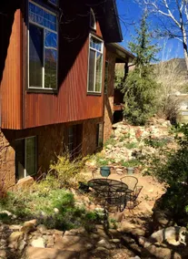 Kolob Canyons Guest House near Zion National Park - Image 5
