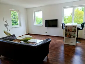 Bright apartment above the Havel Gardens KARINO - Image 3