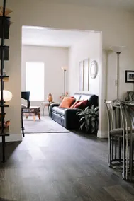 Suite 462 on Granville Street - Image 3