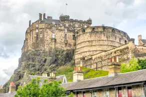 Grassmarket (Old Town) Apartment with Castle views 🏰 & private parking space 🚗 - Image 2