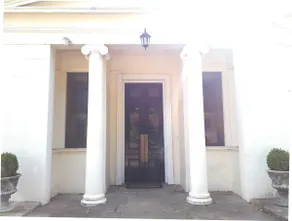 East Wing Apartment in Elgin - Image 4