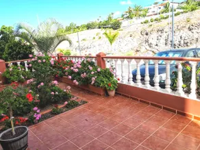 Apartamentos Casa Junonia, con terraza, Bajo C - Image 5