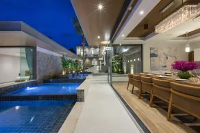 Sea Renity a stunning luxurious beachfront villa - Image 5