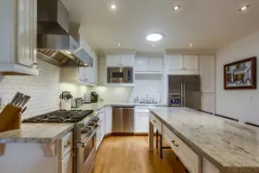 Cozy Craftsman Bungalow, Hillcrest/Mission Hills - Image 2