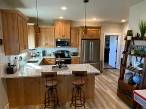 New custom home near downtown - Image 2