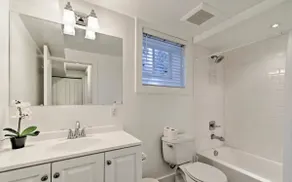 NEW! Walker's Paradise Apartment in Congress Park - Image 4