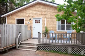 Semi-Secluded Cavendish Cottage with Hot Tub - Image 3