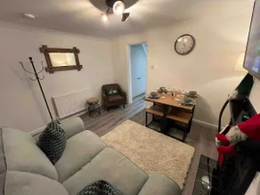 Central Brentwood House - Image 5