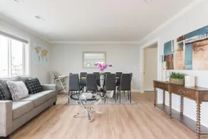 Sparkling Clean Brand New Luxury House w Parkings - Image 5