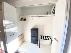 Charming and Cozy Lansing Loft Home - Image 3