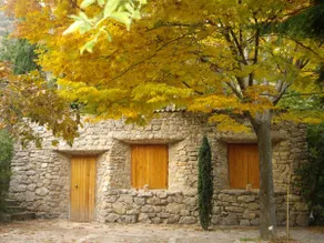 The Little House with a private pool in front of the waterfall - Image 3