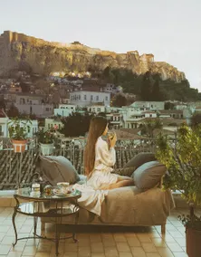 Amazing view of Acropolis and Anafiotika in Plaka - Image 2