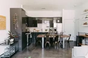 440 By Caramelized | Pettigrew Adventures Downtown - Image 3