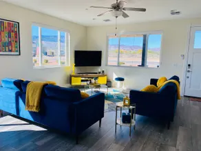 Modern 3 Bedroom Home - Image 3