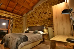 Spaciousness, comfort, and nature - Image 4
