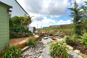 Trezeal - lovely dog friendly Cornish cottage near Mousehole, with parking - Image 3