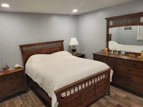 Sail away in this cozy 2 bdrm- dwntown Glens Falls - Image 2