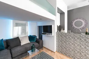 Elegant & Design Flat ♪♪♪ in the center of Buda - Image 3