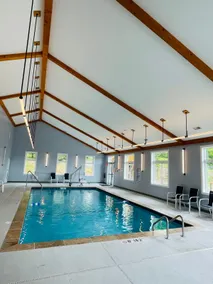 Come relax at 4900 feet (ski in/out) - Image 3