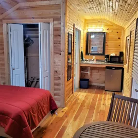 D&B Cabin Rentals Cabin #3 - Image 4