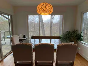 Spacious Modern Retreat, minutes from Downtown - Image 3