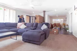 Private House - Pool, Games and Fire Pit Bathurst - Image 2