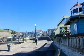 High Tides Beach House - Image 5