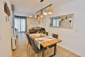 Luxury Infinity Apartment private garage&terrace - Image 3