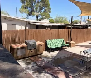 Cute Bungalow 1 Mile from U of A - Image 5