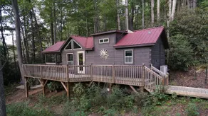 Remote mountain cabin near Elk River Falls - Image 5